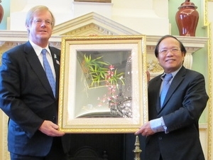 Minister introduces Vietnam’s potential in London